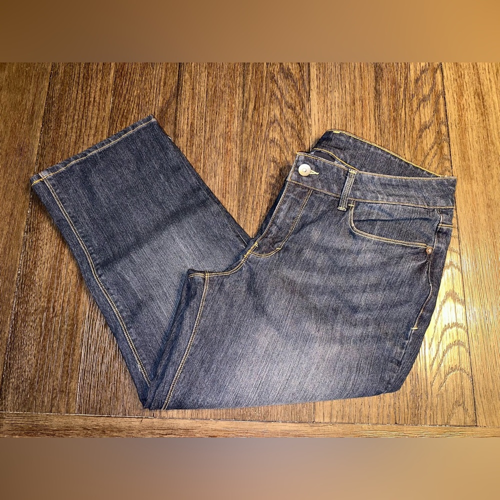 Women’s Faded Glory Crop Jeans Size 14 EUC